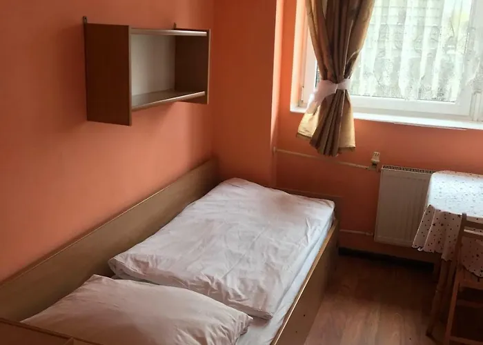 Batory Han/Misafirhane