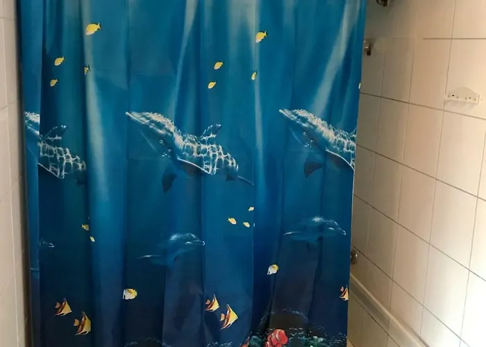 Batory Han/Misafirhane *